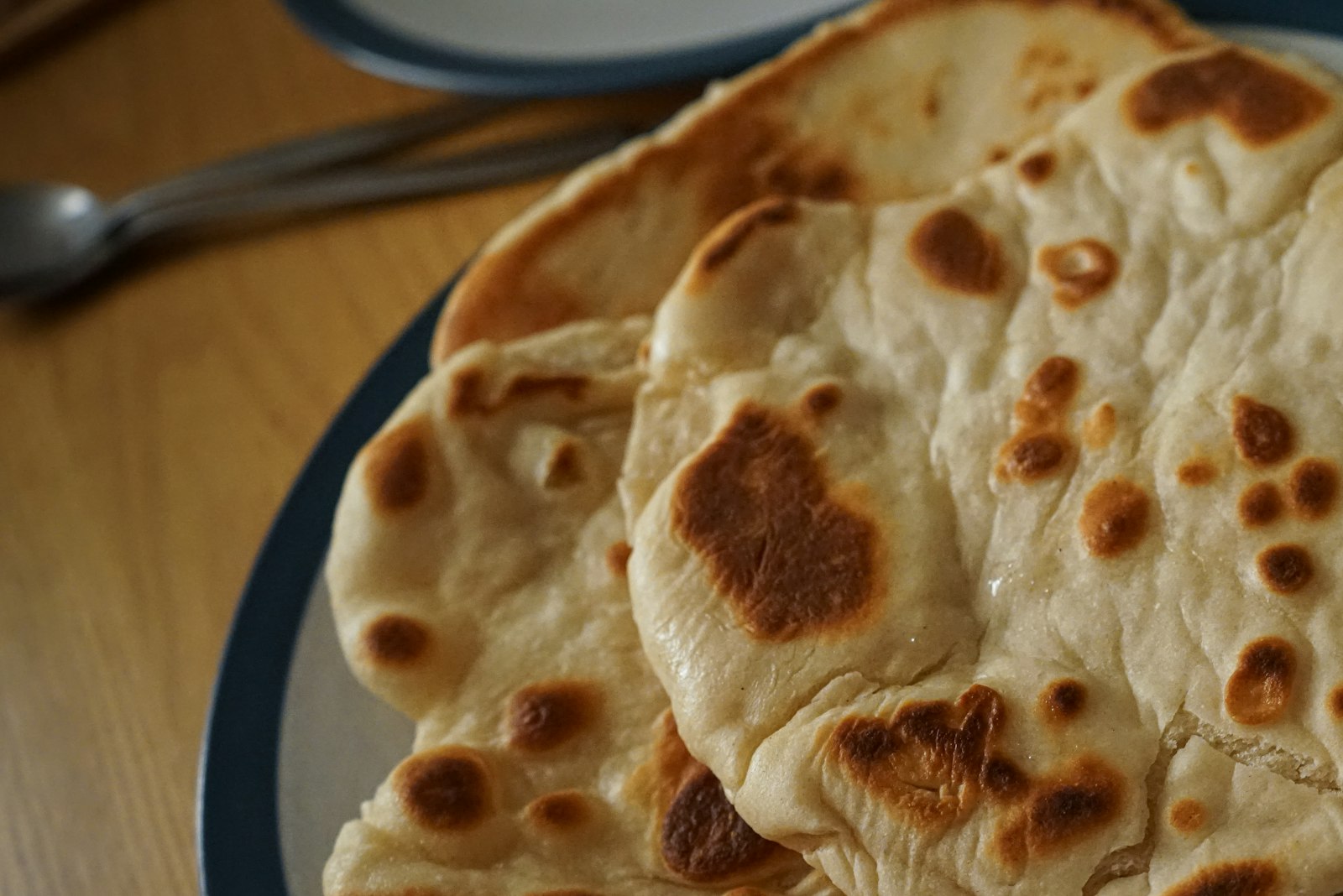 Indian naan and curry