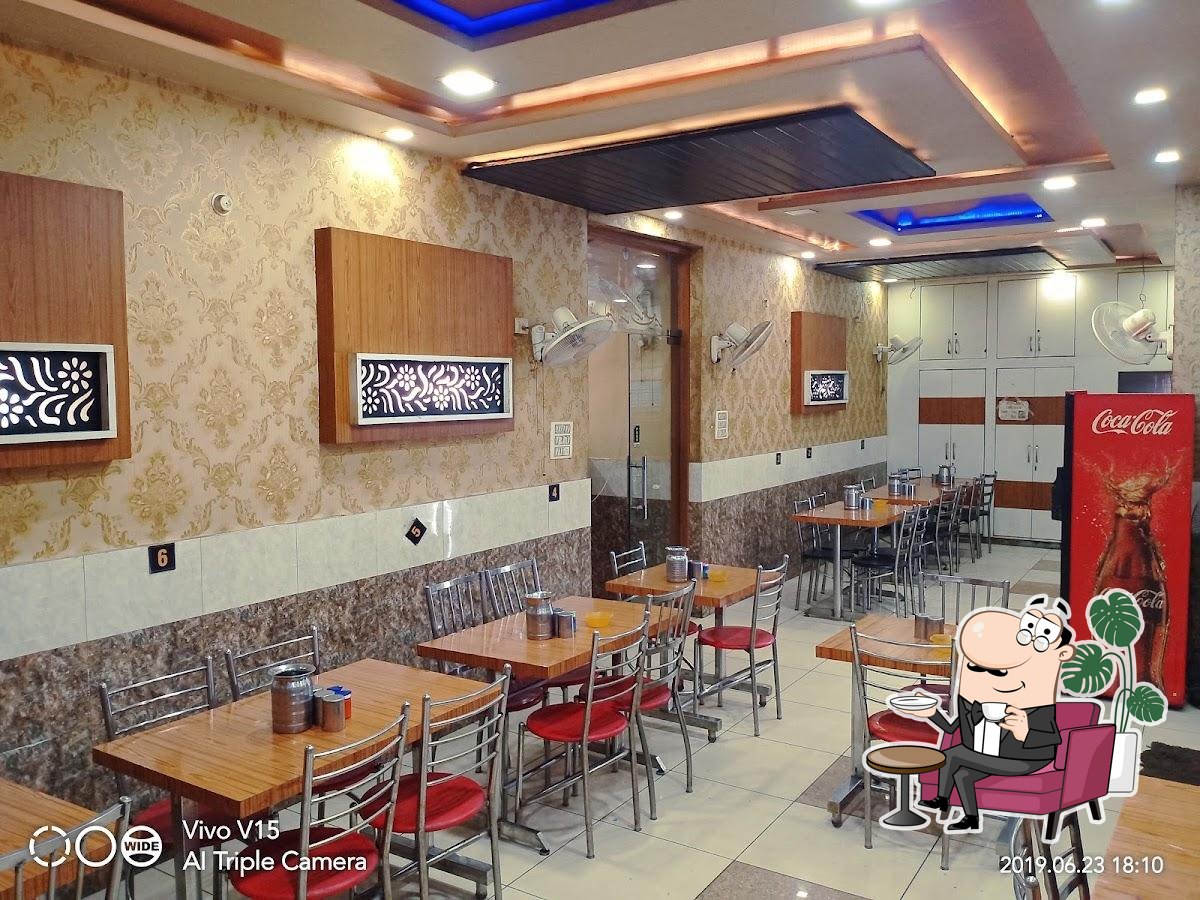 Bismillah Restaurant family dining hall